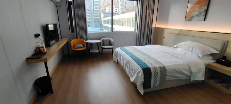 三合酒店(陇南钟楼市场店)图片