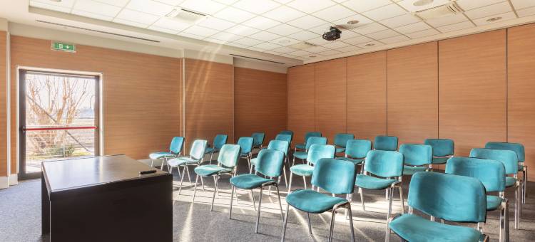 朗格凯拉斯科 B&B 酒店(B&B HOTEL Cherasco Langhe)图片