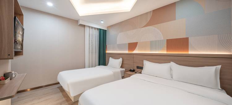 艺选安來酒店(上海华山医院顾村公园地铁站店)图片