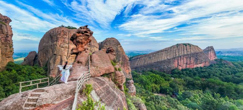 上饶龟峰山庄图片