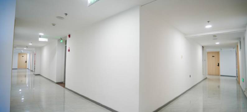 聚枫商务酒店(济南泺口服装城动物园店)图片