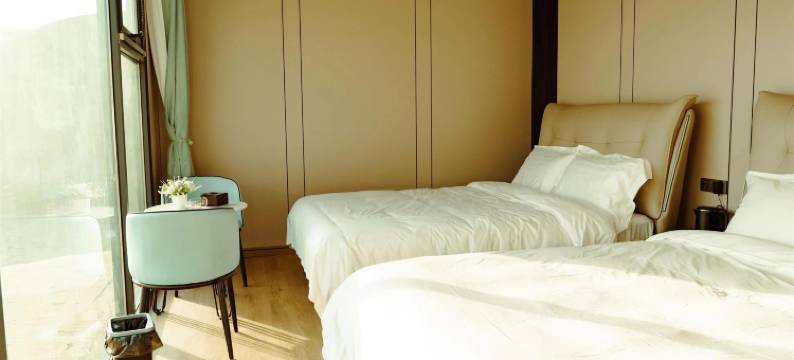 星之耀露营民宿(腾格里景区店)图片