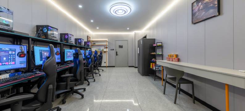 雷霆Z电竞酒店(扬州大学扬子江中路店)图片