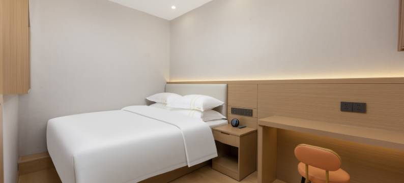 八方酒店(江汉路步行街店)图片