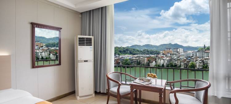 江锦大酒店(三江侗族自治县风雨桥店)图片