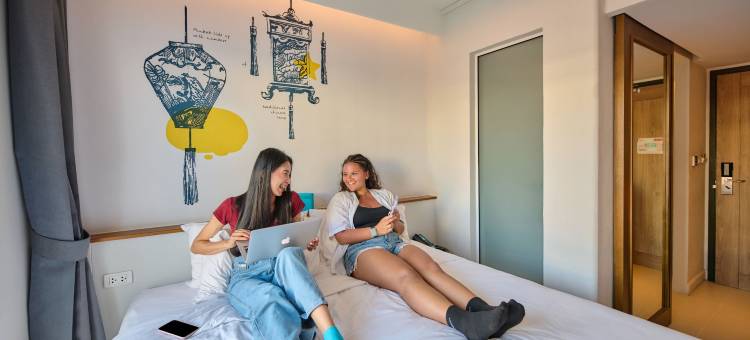 卢巴普吉岛芭东旅舍(Lub d Phuket Patong)图片