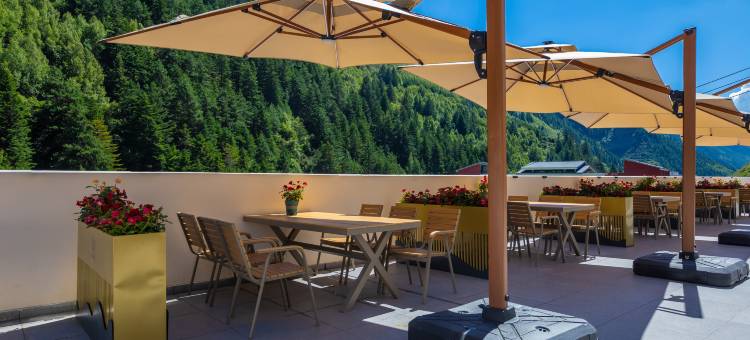 MountainGo 富山酒店(四姑娘山双桥沟景区店)图片