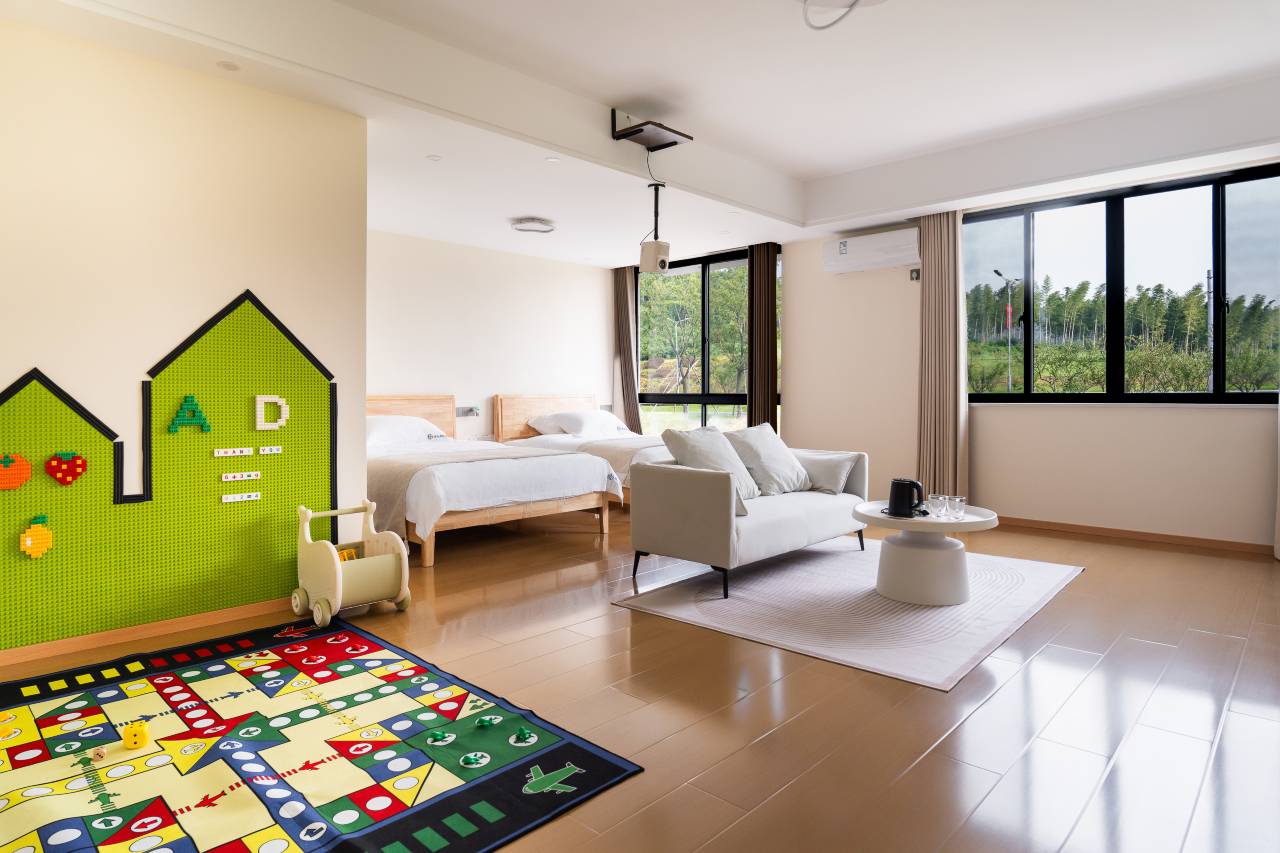 窑池居奶油风艺术设计观景美宿(宜兴窑湖小镇店)图片