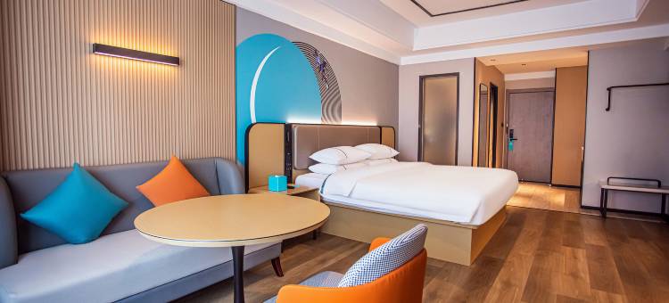 如家睿柏·云酒店(淮安河下古镇万达广场店)图片