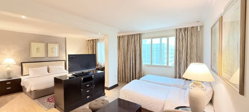 迪尔拉怡东大酒店(Sunday Suites Excelsior Hotel Deira (formerly Sheraton Deira))图片