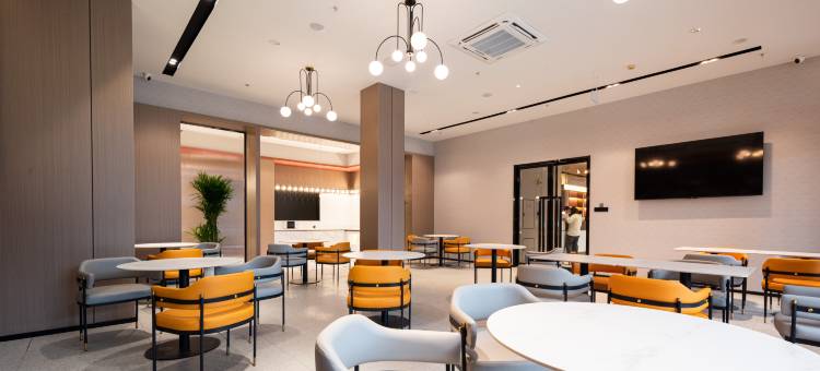 柏曼酒店(武汉后湖大道兴业路地铁站店)图片