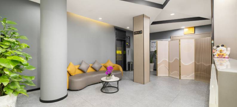 IU酒店(成都草堂北路地铁站店)图片