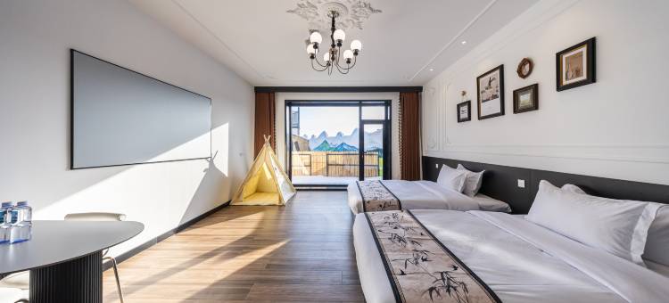 花筑·麓隐别院(长白山高铁站二道白河店)图片