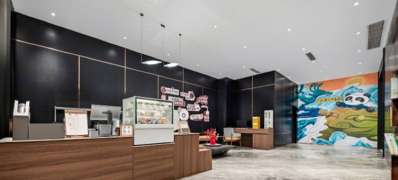 雷神电竞民宿(广汉百伦广场店)图片