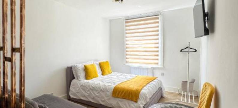 托特纳姆城市住宿,七姐妹火车站酒店(Tottenham City Stays, Opposite Seven Sisters Train Station)图片