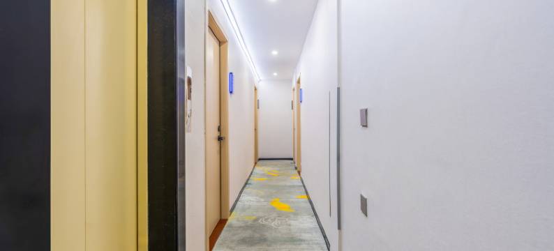 南宁栖日酒店(广西医科大学附属医院广艺南湖校区店)图片