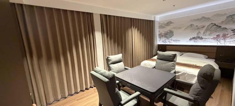 古槐树花园酒店图片