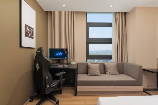 美娱·星峰电竞酒店(江苏海洋大学店)图片