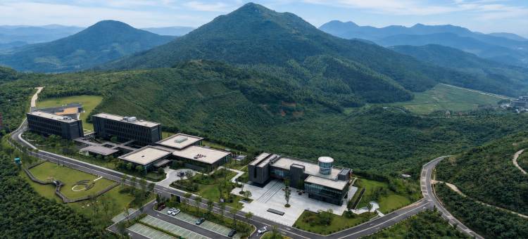 合肥庐江溪地阿兰若落日熔金图片