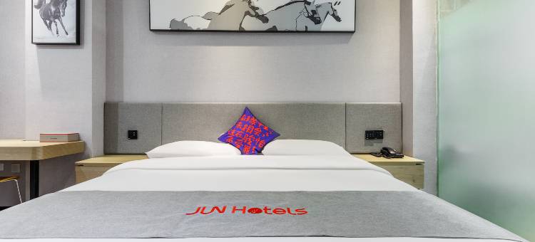 骏怡连锁酒店(汉中洋县朱鹮广场店)图片