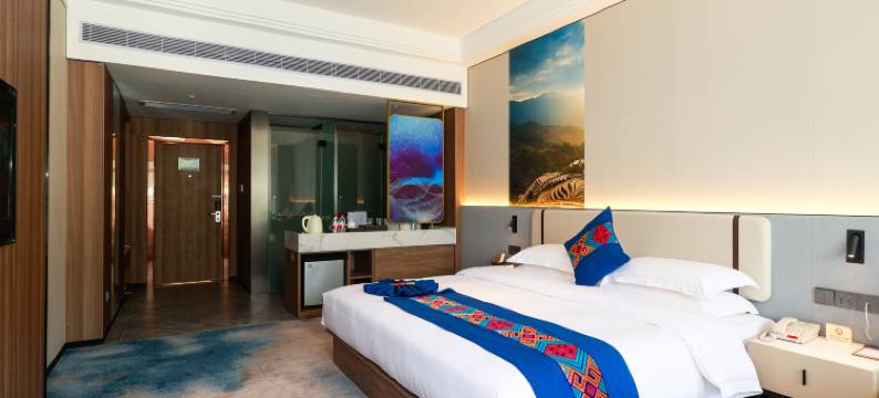 华美国际大酒店(龙胜汽车站店)图片