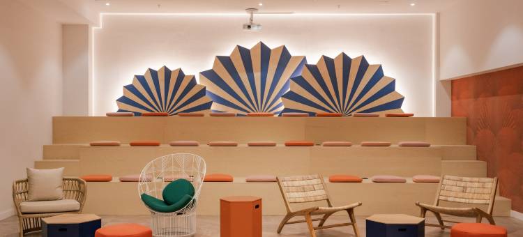 宜必思尚品塞维利亚圣胡斯塔酒店(Ibis Styles Sevilla City Santa Justa)图片