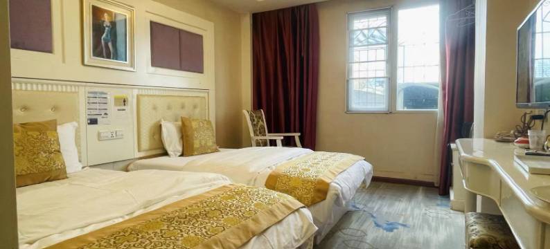 迎客酒店(昆明同德广场翠湖公园店)图片