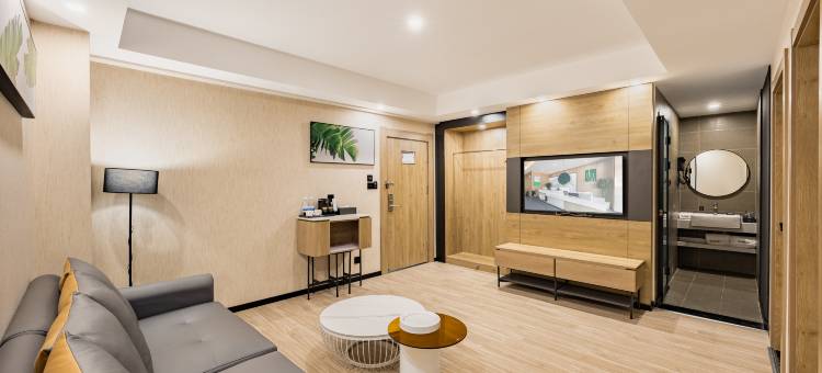 品睿酒店(乳山水景绿城店)图片