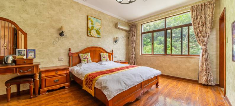 湖州霞雾山居住宿图片