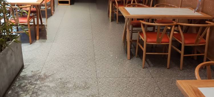 美居亚酒店(电子科技大学百草路地铁站店)图片
