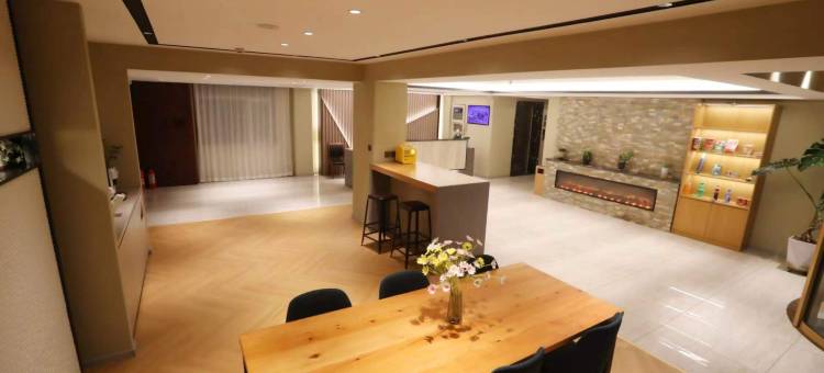 如家睿柏·云酒店(青岛西海岸青岛西站店)图片