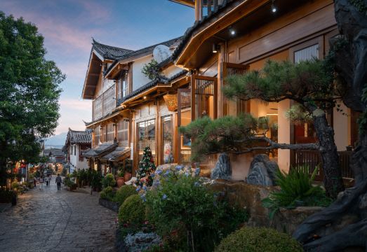 SUNS.C光合里·閲城|典藏设计师Villa.古城全景度假酒店外景图