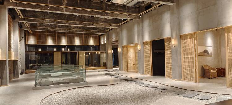 山有居民宿(琼中新伟农场店)图片