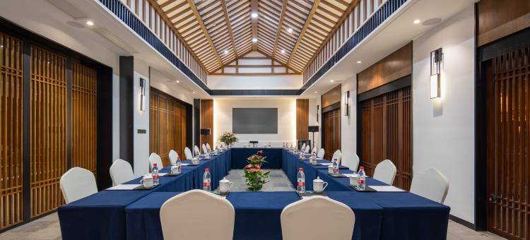 绍兴雷迪森怿曼酒店(柯岩鲁镇店)图片