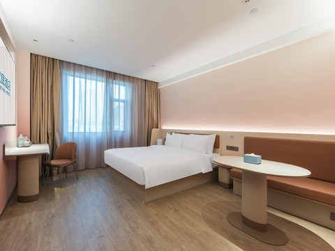 汉庭酒店(莎车金胡杨生活广场店)