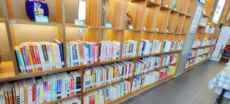 竹雅阁客栈(韶关高铁站店)图片