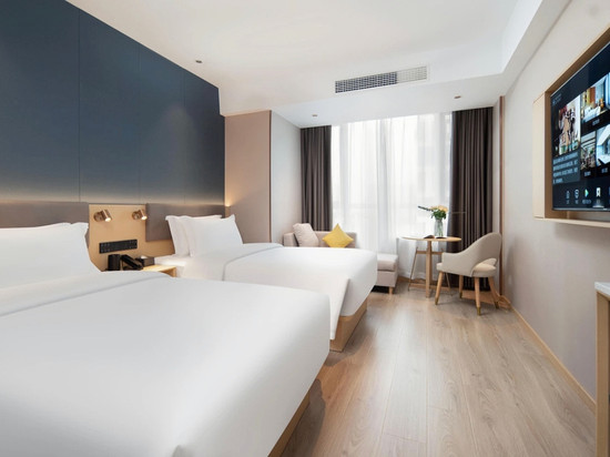 艺龙安云酒店(万绿园友谊阳光城店)