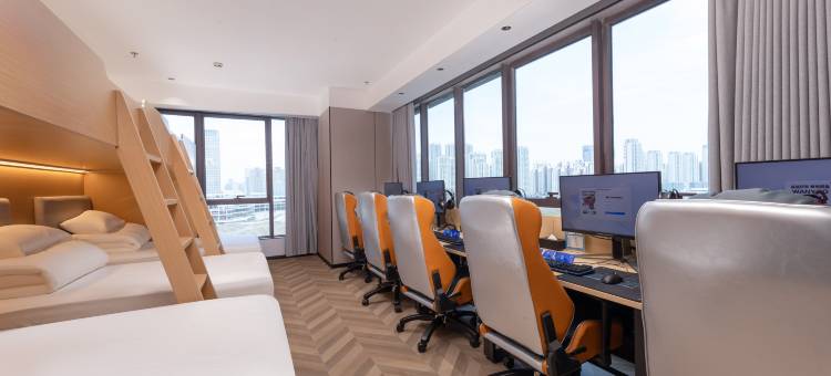 网鱼电竞酒店(合肥融创乐园店)图片