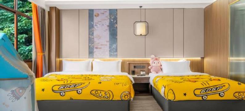 西双版纳景洪来享臻品度假酒店(告庄西双景星光夜市店)图片