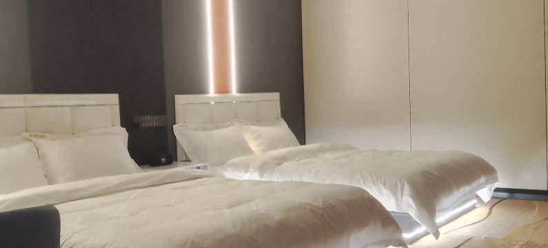 百里画廊唐布拉草原欢驿栖息馆图片