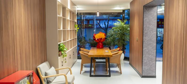 宁强四季花园酒店图片