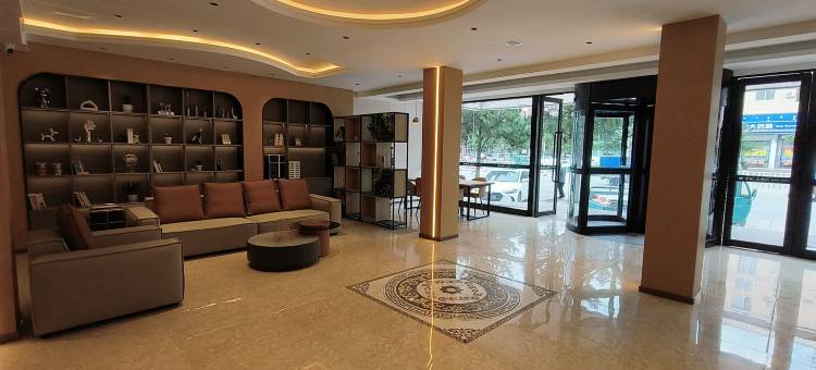 如家睿柏·云酒店(阜新蒙古族自治县繁荣大街店)图片