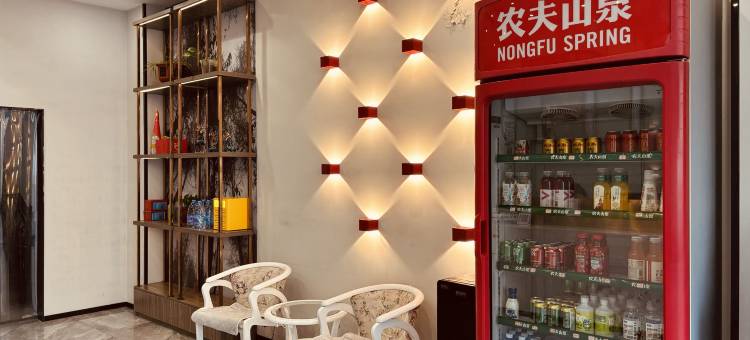 7天优品酒店(信阳新县解放路店)图片