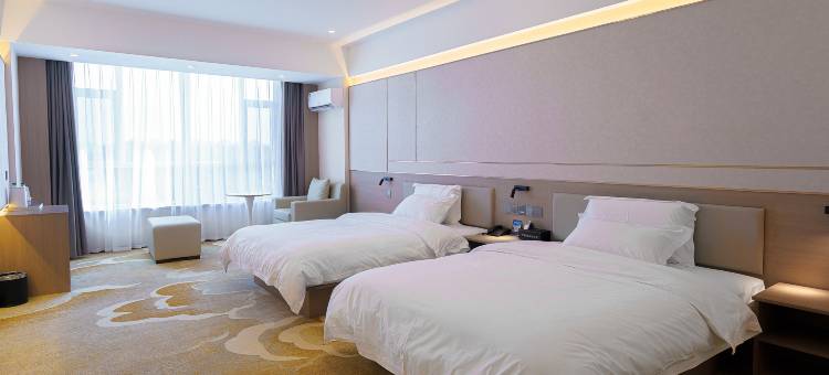 万嘉酒店(珲春新西市场海鲜街店)图片