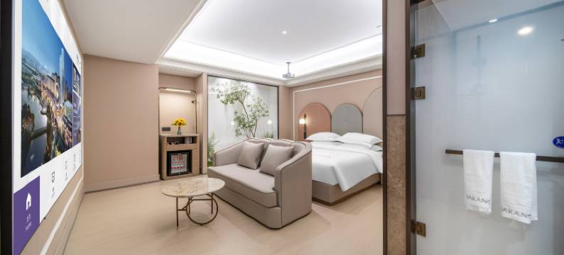 漫鹿·云际酒店(西安明城墙建国门店)图片