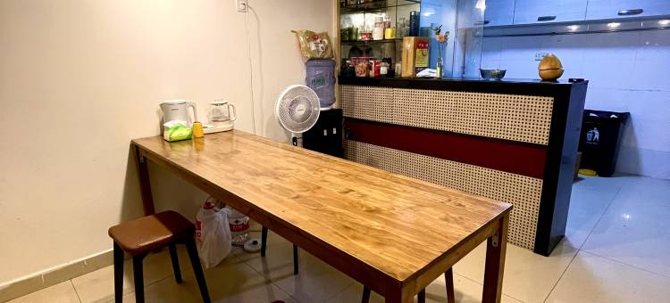 海蓝青年旅舍(福田站店)图片