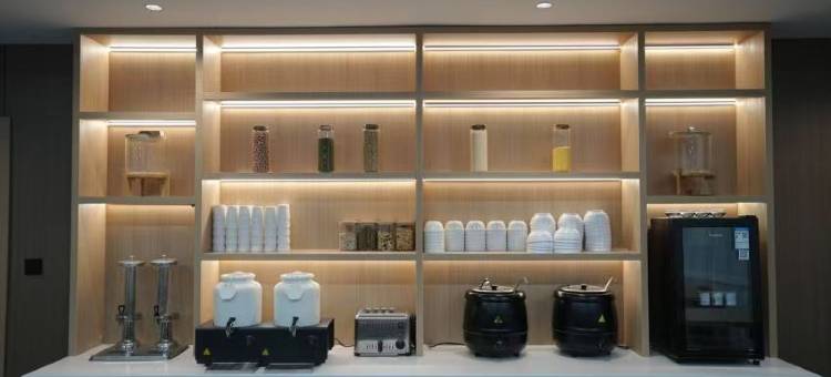 途客轻居酒店(武安白鹤公园店)图片