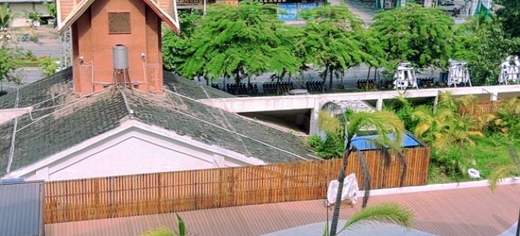 西双版纳澜江风情酒店(告庄星光夜市店)图片