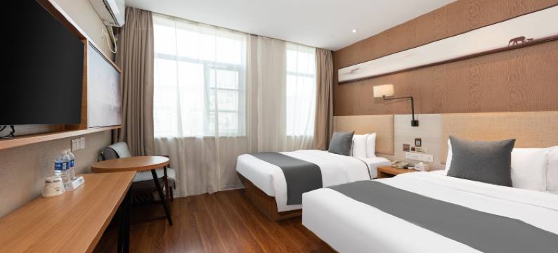 金途酒店(武昌火车站瑞安街地铁站店)图片