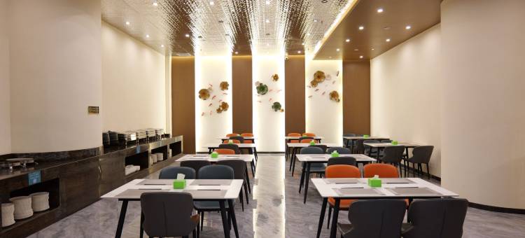 菲漫精选酒店(赤峰高铁站店)图片